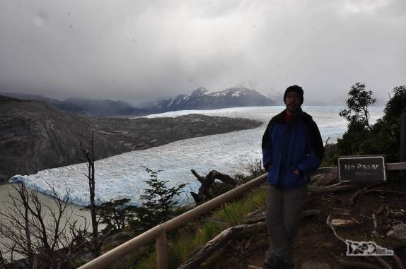 Mirante de observação do glaciar Grey, o maior do parque nacional Torres del Paine, no sul do Chile